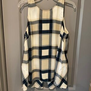 Jones New York Plaid Sleeveless Blouse